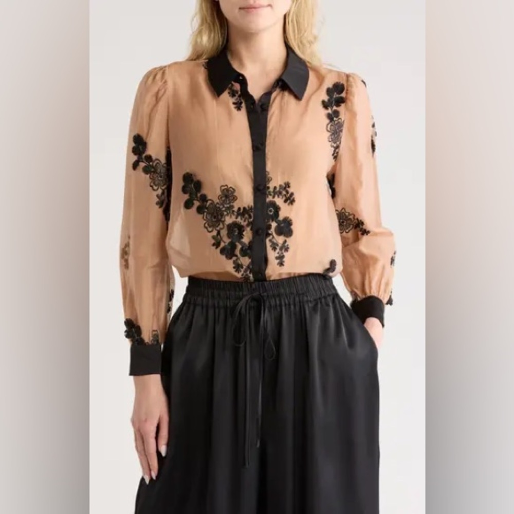 Embroidered Button-Up Shirt
Adrianna Papell size medium